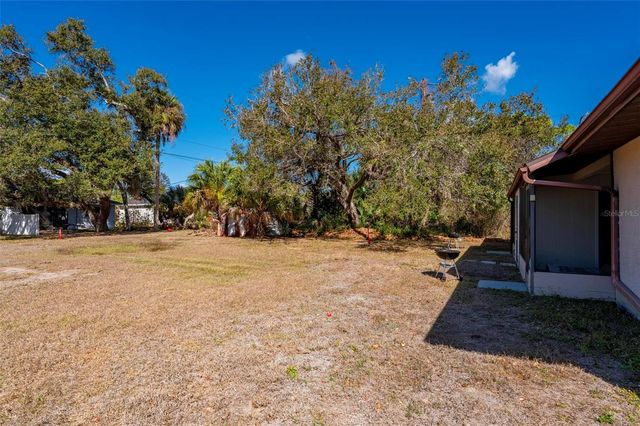 2095 COMO STREET A and B, Port Charlotte, FL 33948