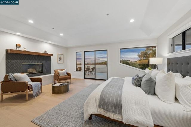 6 Tanglewood Lane, Lafayette, CA 94549
