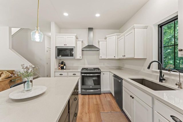 283 Alcan Drive, Baraboo, WI 53913
