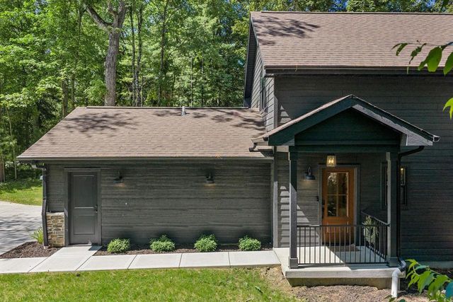 283 Alcan Drive, Baraboo, WI 53913