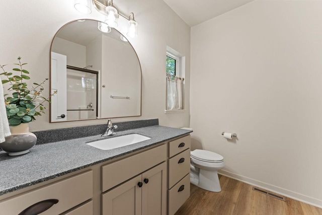 283 Alcan Drive, Baraboo, WI 53913