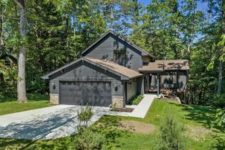 283 Alcan Drive, Baraboo, WI 53913