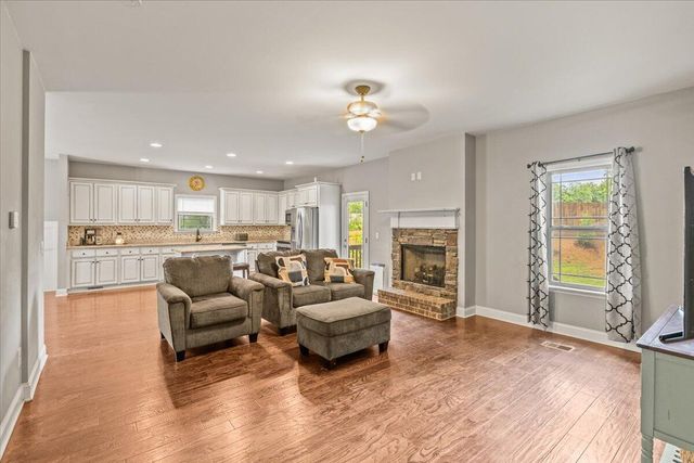 1182 Stone Gate Circle NW, Cleveland, TN 37312