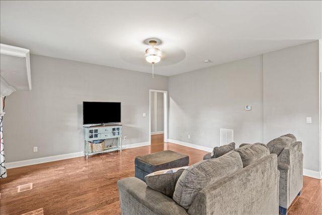 1182 Stone Gate Circle NW, Cleveland, TN 37312