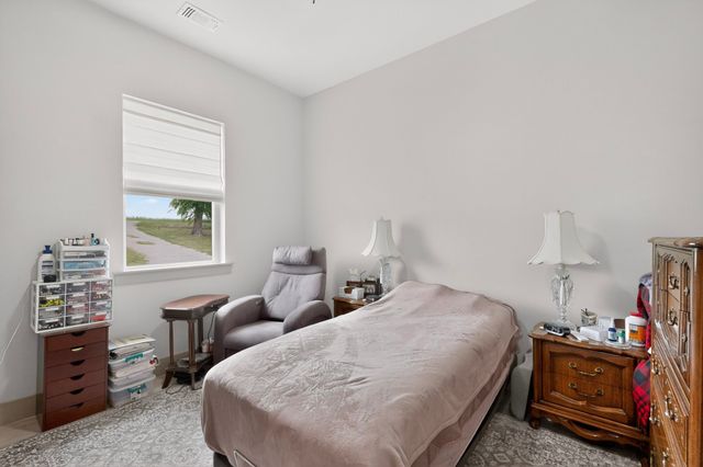 613 Kentucky Town Road, Whitewright, TX 75491