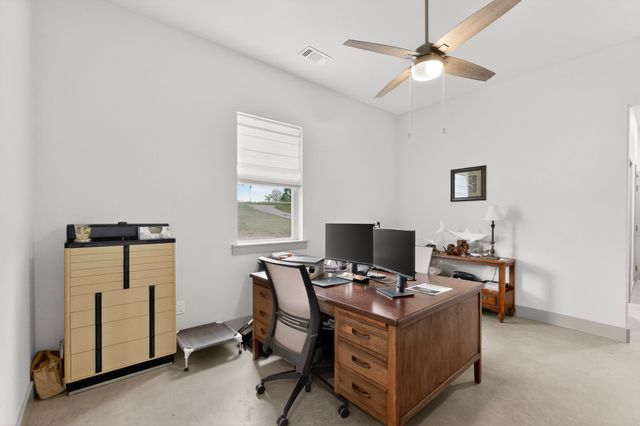 613 Kentucky Town Road, Whitewright, TX 75491