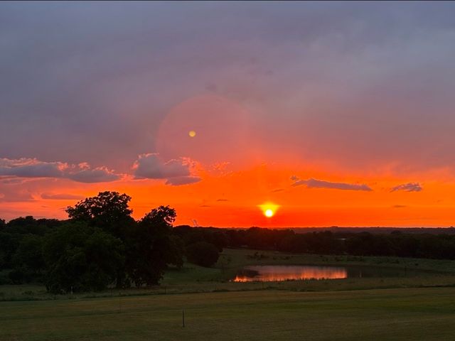 613 Kentucky Town Road, Whitewright, TX 75491