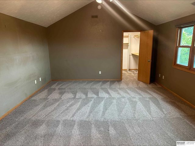 9100 Merryvale Drive, Lincoln, NE 68526