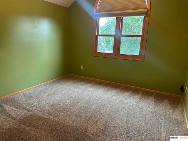 9100 Merryvale Drive, Lincoln, NE 68526