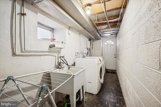 1813 BERGEN ST, Philadelphia, PA 19152