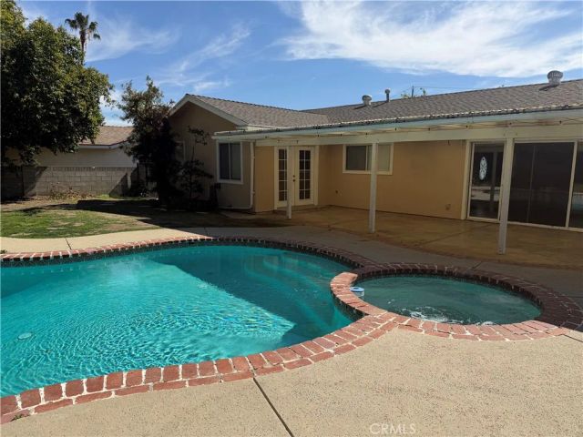 26141 Hatmor Drive, Calabasas, CA 91302