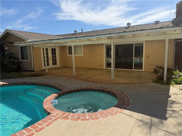 26141 Hatmor Drive, Calabasas, CA 91302