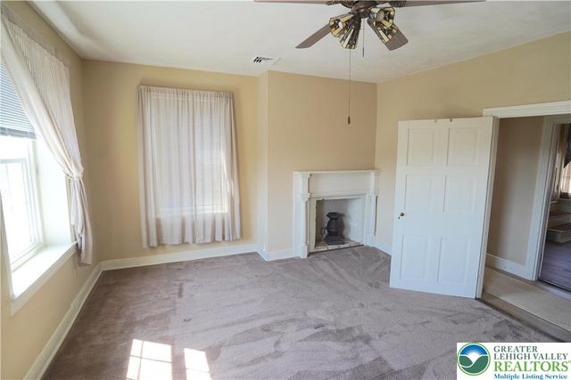 9020 Schantz Road, Upper Macungie Twp, PA 18031