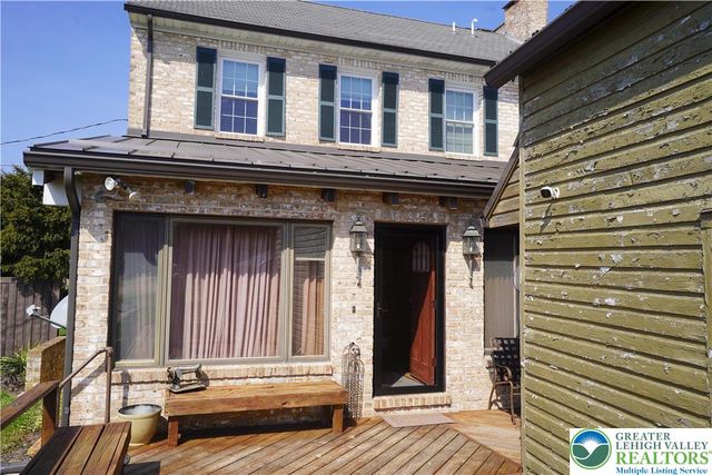 9020 Schantz Road, Upper Macungie Twp, PA 18031