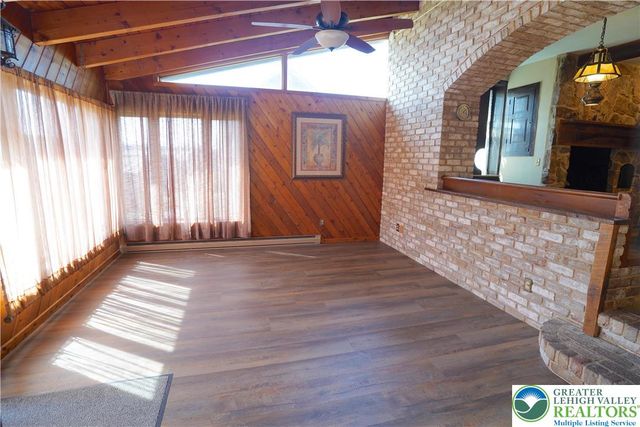 9020 Schantz Road, Upper Macungie Twp, PA 18031