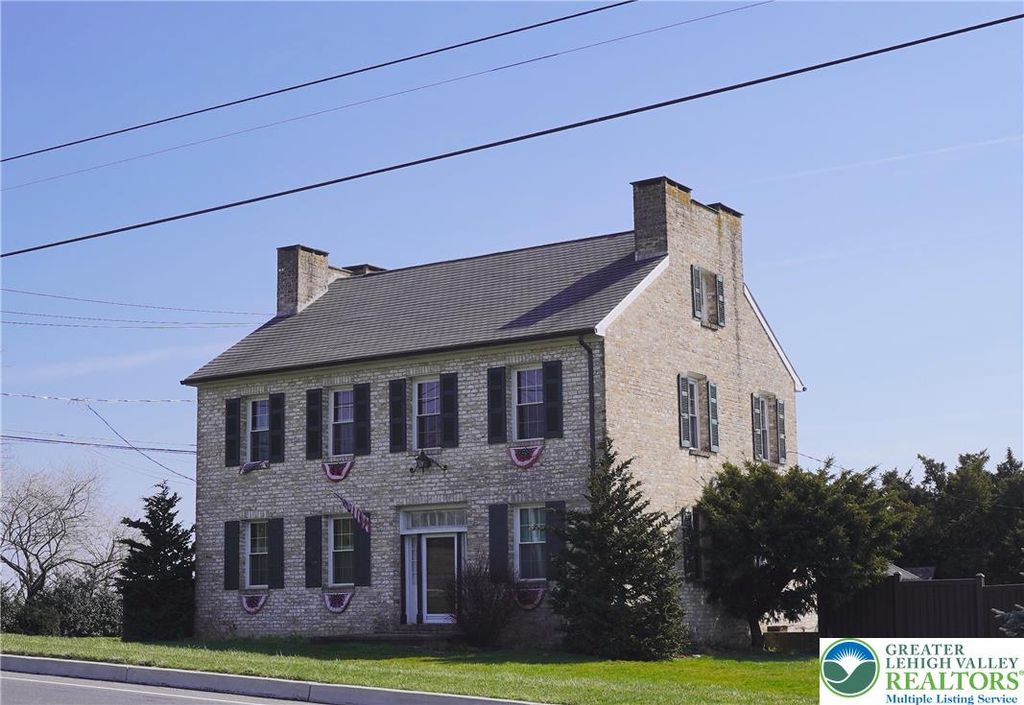 9020 Schantz Road, Upper Macungie Twp, PA 18031