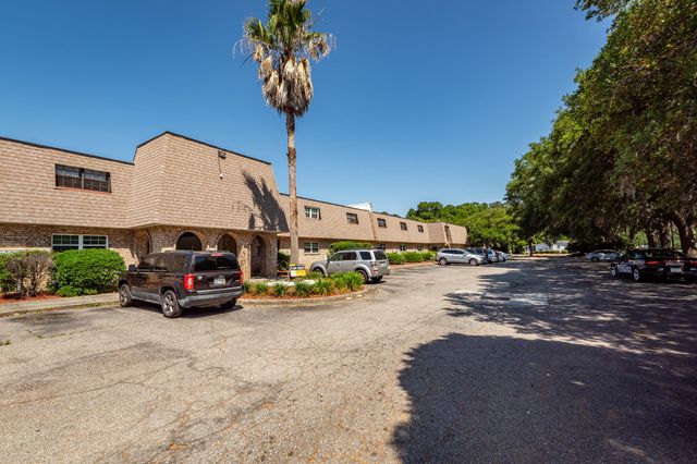 6601 Dorchester Road Apt 102, North Charleston, SC 29418