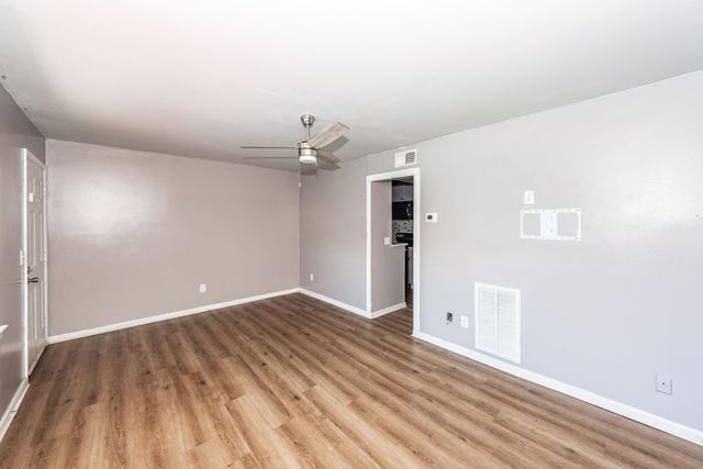6601 Dorchester Road Apt 102, North Charleston, SC 29418