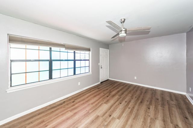 6601 Dorchester Road Apt 102, North Charleston, SC 29418