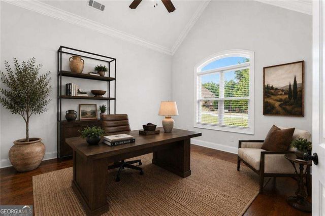 1542 lenten Way, Statham, GA 30666