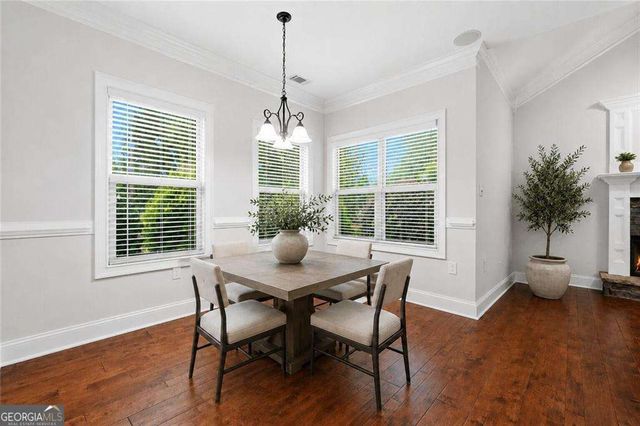 1542 lenten Way, Statham, GA 30666