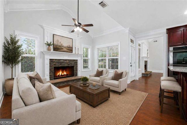 1542 lenten Way, Statham, GA 30666