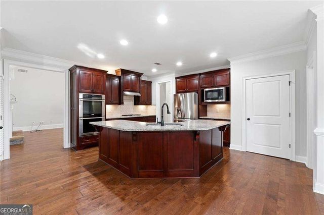 1542 lenten Way, Statham, GA 30666