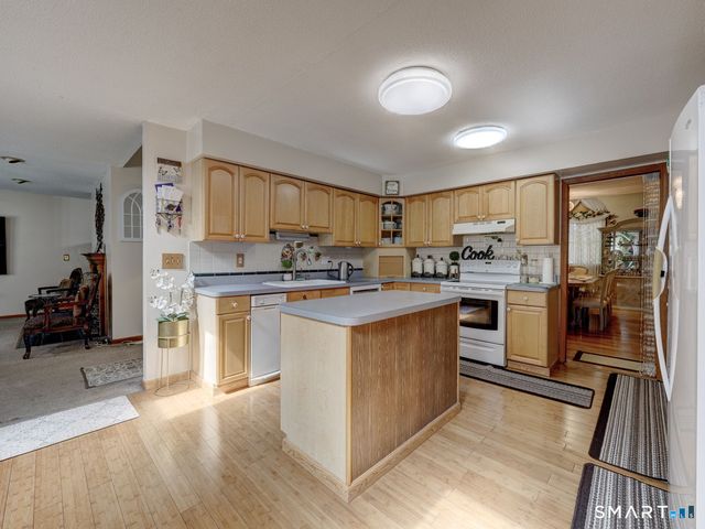 300 Hilltop Road, Watertown, CT 06779