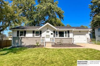 2904 Greene Avenue, Bellevue, NE 68147