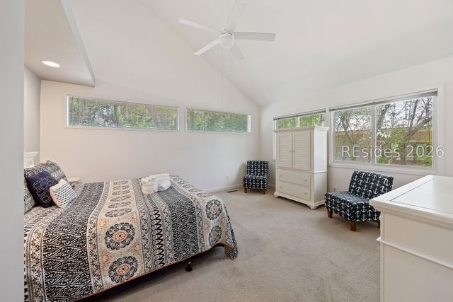 20 Heath Dr, Hilton Head Island, SC 29928