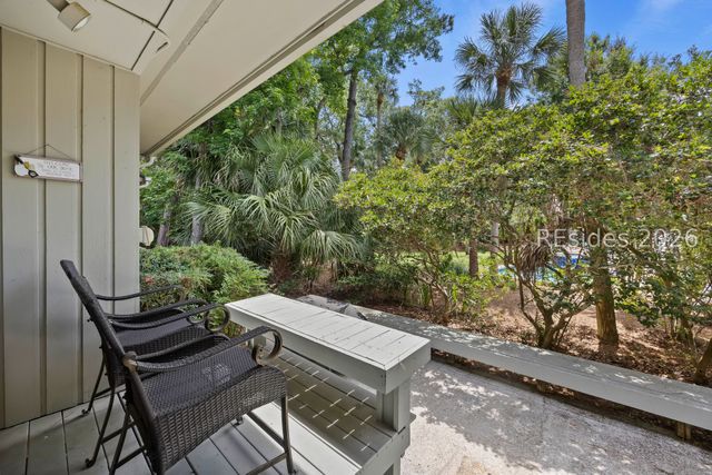 20 Heath Dr, Hilton Head Island, SC 29928