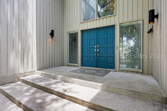 20 Heath Dr, Hilton Head Island, SC 29928