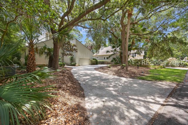 20 Heath Dr, Hilton Head Island, SC 29928