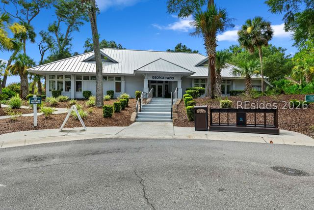 20 Heath Dr, Hilton Head Island, SC 29928