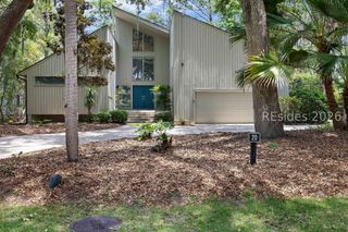 20 Heath Dr, Hilton Head Island, SC 29928