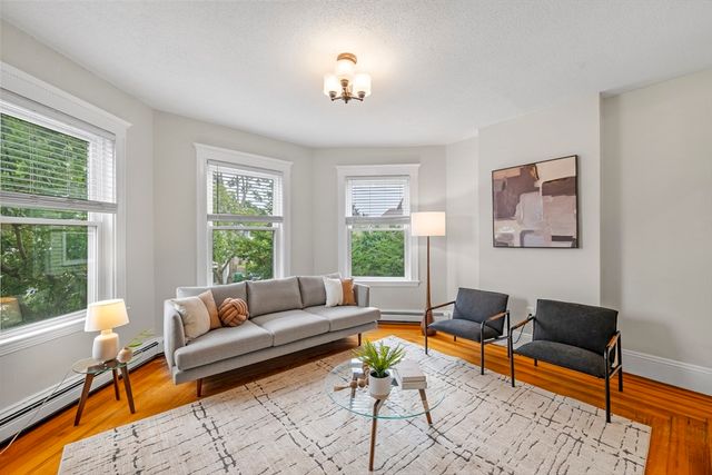 14 Holton St 3, Medford, MA 02155