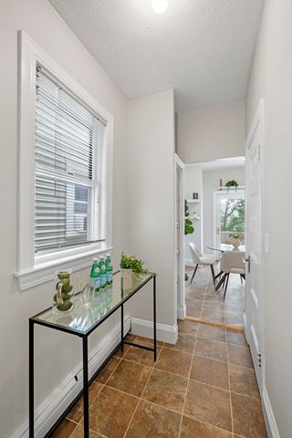 14 Holton St 3, Medford, MA 02155