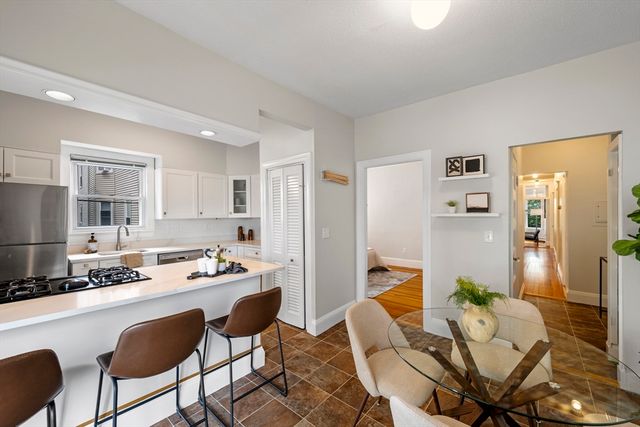 14 Holton St 3, Medford, MA 02155