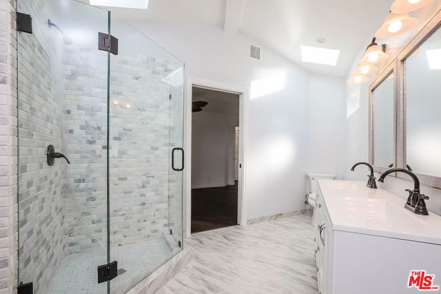 6147 Will Rogers Street, Westchester, CA 90045