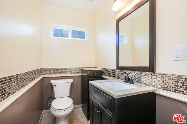 6147 Will Rogers Street, Westchester, CA 90045