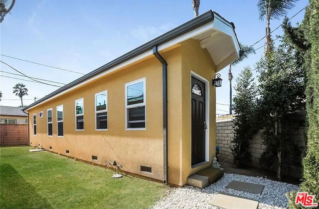 6147 Will Rogers Street, Westchester, CA 90045