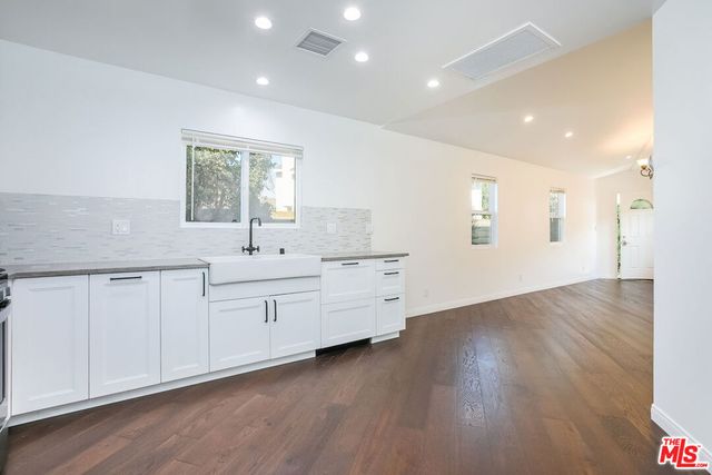 6147 Will Rogers Street, Westchester, CA 90045