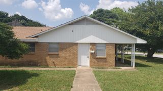 1600 Kynette Drive A, Euless, TX 76040