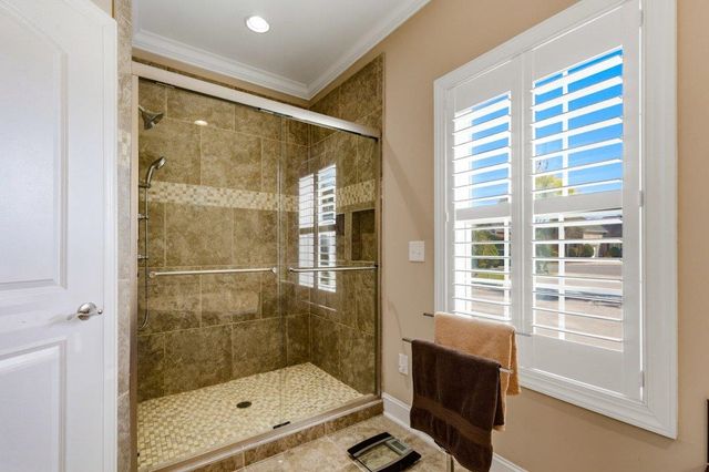 9182 Abingdon Dr., Myrtle Beach, SC 29579