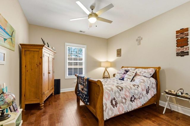 9182 Abingdon Dr., Myrtle Beach, SC 29579