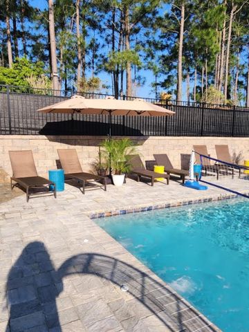 9182 Abingdon Dr., Myrtle Beach, SC 29579