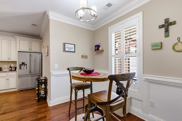 9182 Abingdon Dr., Myrtle Beach, SC 29579