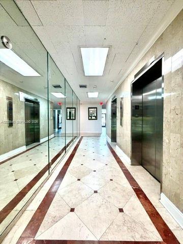 2450 NE 135th Street 704, North Miami, FL 33181