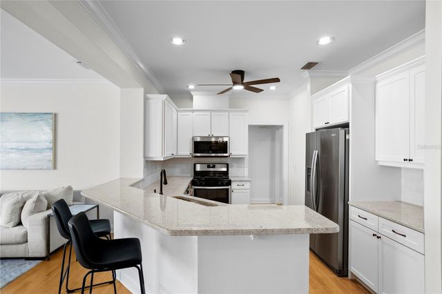 904 HARBOUR BAY DRIVE, Tampa, FL 33602