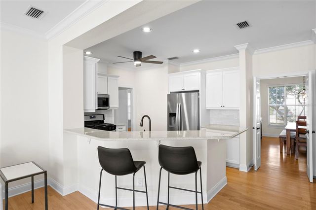 904 HARBOUR BAY DRIVE, Tampa, FL 33602